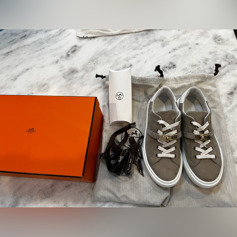 Hermés Day Sneakers in Beige Esquisse size 38.5 women’s